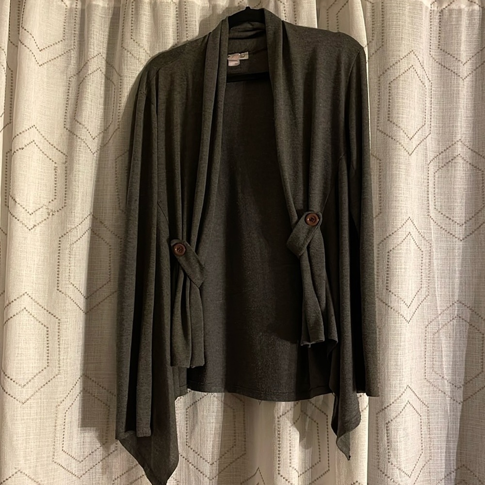 PRETTY GIRL Women’s Gray L Cardigan Long Sleeve Asymmetrical Design w/Button